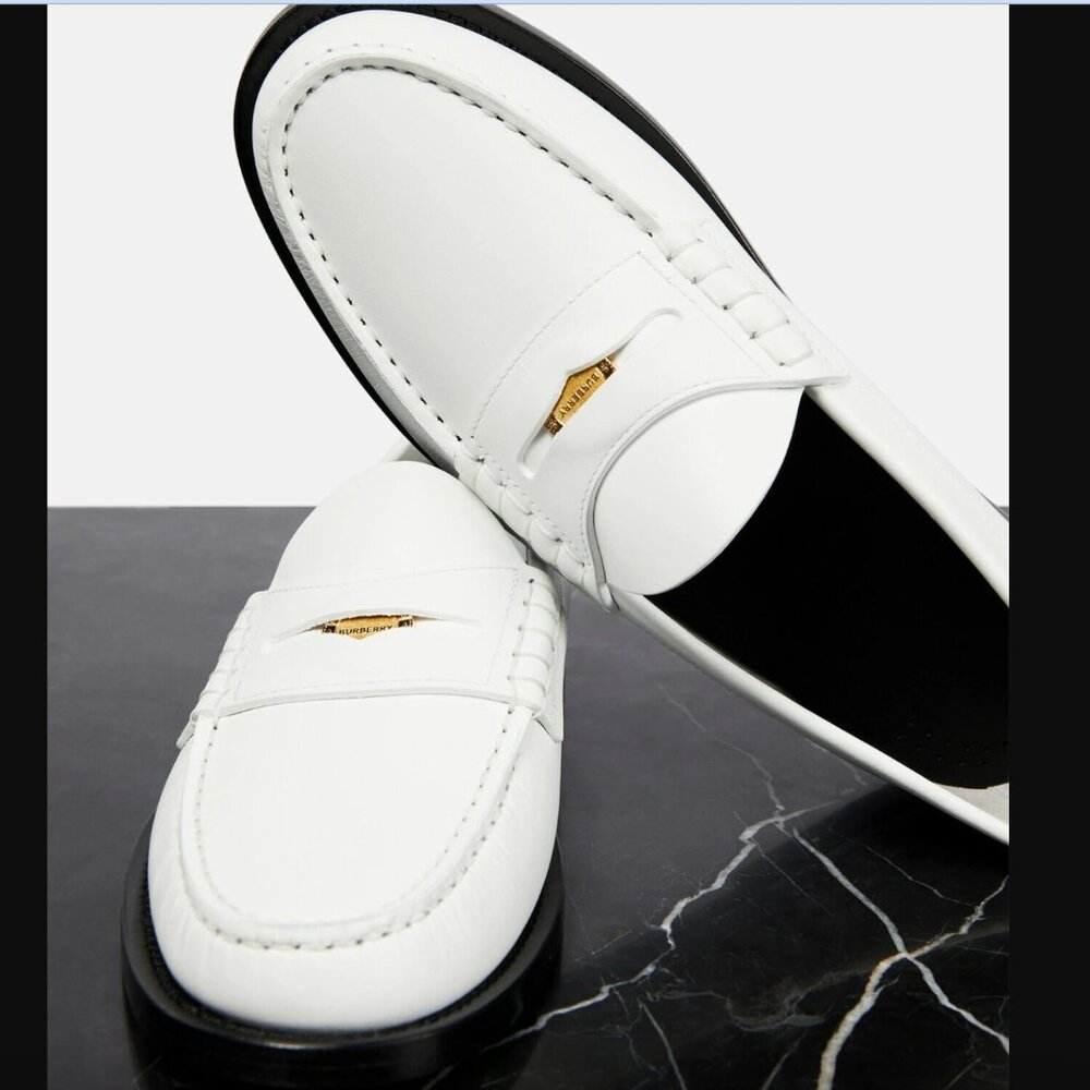 NEW White Leather Burberry Penny Loafers US 8